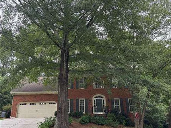 2905 Arbor Woods Dr, Johns Creek, GA 30022