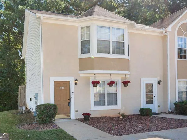 3127 Fields Dr, Lithonia, GA 30038