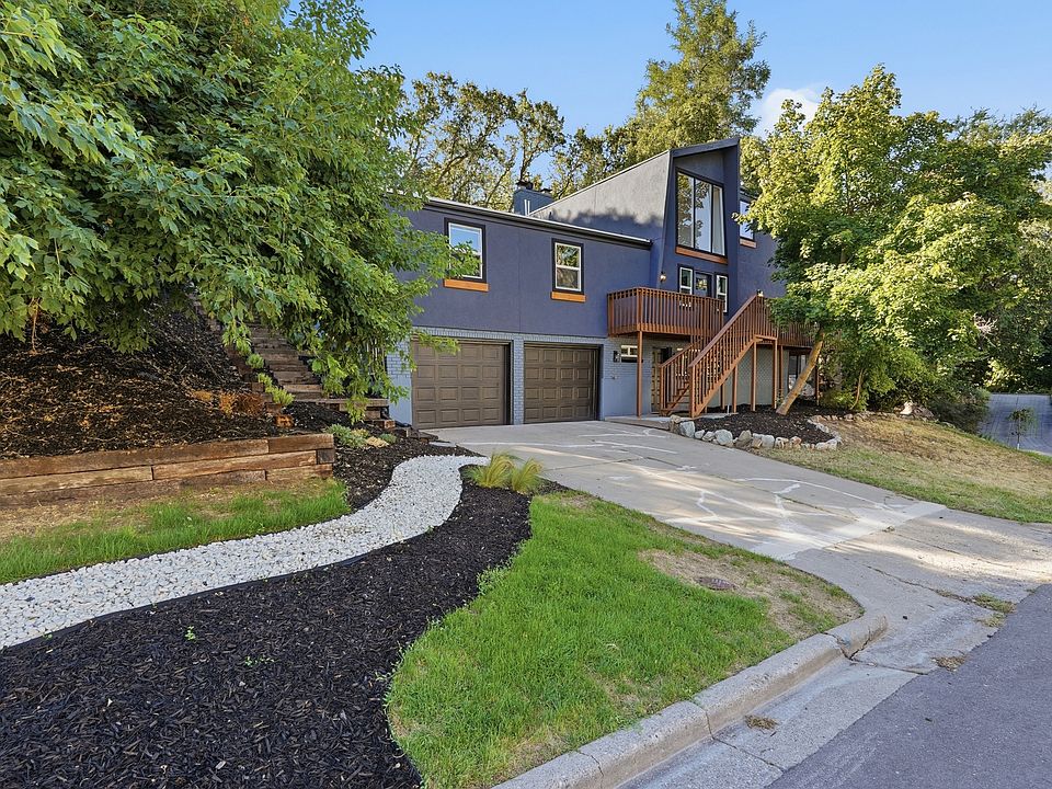 1st image of 1440 E Shady Lane Way
