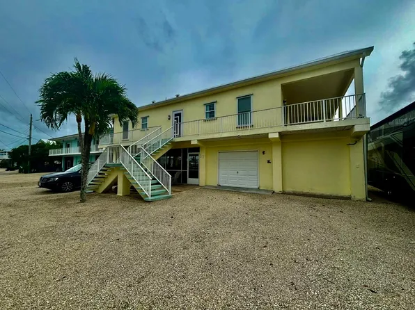 22 Mangrove Ln, Key Largo, FL 33037