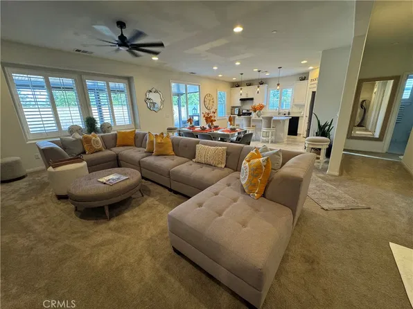 361 Pomegranate St, San Jacinto, CA 92582