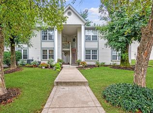 751 Sugar Glen Dr #3, Saint Peters, MO 63376