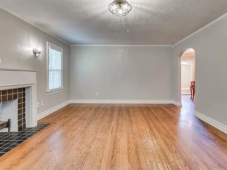 2 bed, 1643 sqft, $2,500 — Photo 4