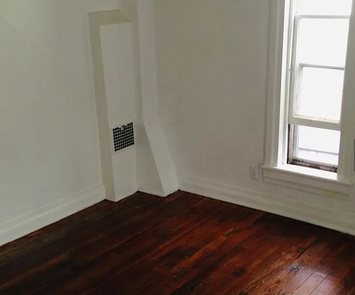 527 E Philadelphia St #2 — Photo 7
