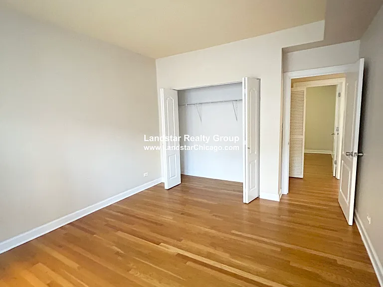 7460 N Greenview Ave #2 — Photo 12