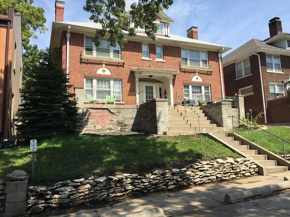 1st image of 4922 California St APT 2