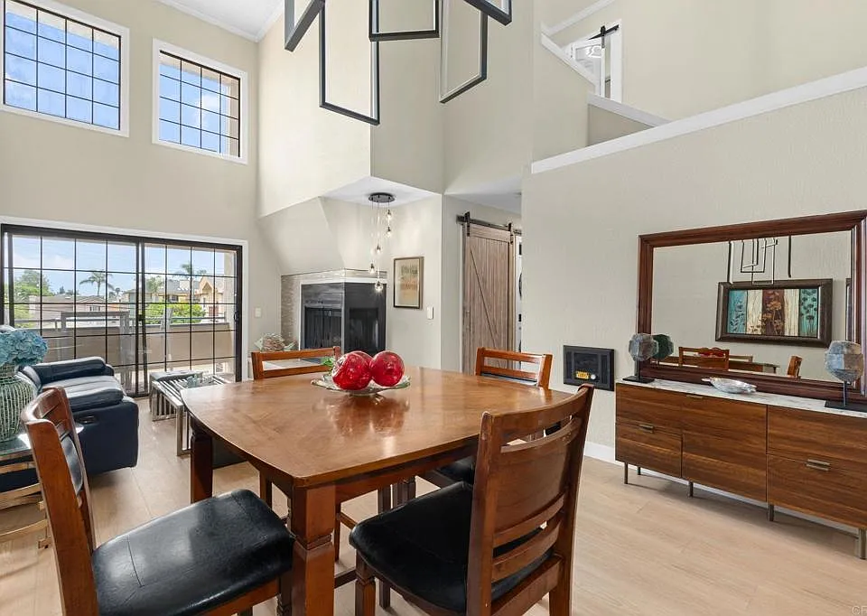 270 Dahlia Ave #22