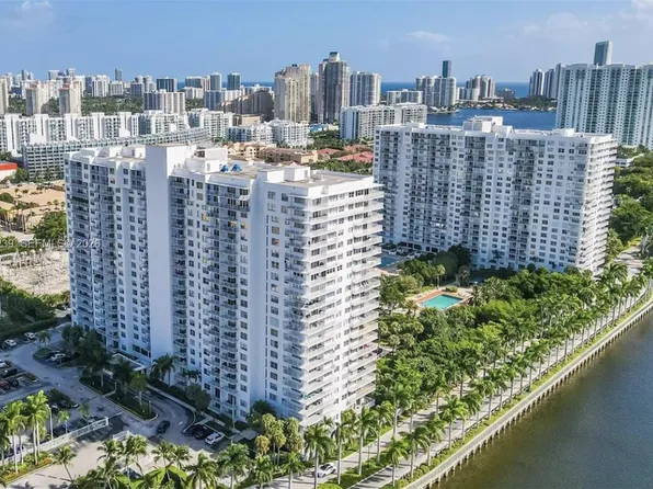 2851 NE 183rd St, Aventura, FL