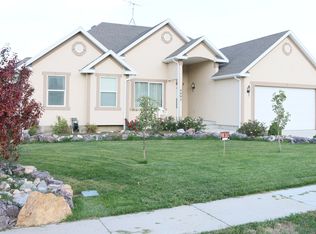 4092 S Lake Vista Dr, Saratoga Springs, UT 84045