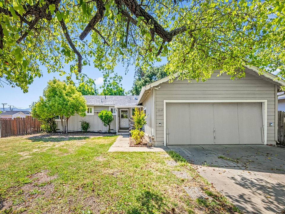1st image of 10849 Alderbrook Ln