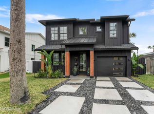 516 Margaret St, Neptune Beach, FL 32266