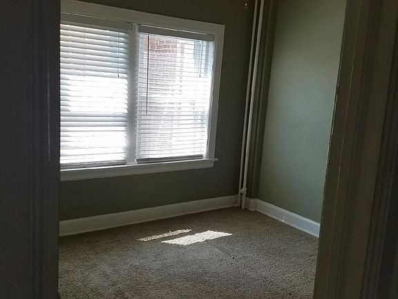 4th image of 323 Emanuel Cleaver Ii Blvd APT 8D