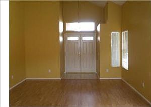 3rd image of 17147 Avenue Del Sol