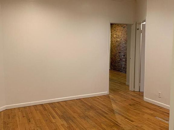 2nd image of 328 W 44th St #31B