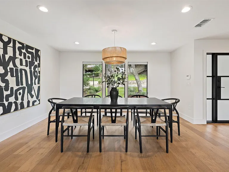 3412 Shinoak Dr — Photo 6