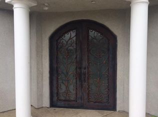 4926 Nofral Rd, Woodland Hills, CA 91364