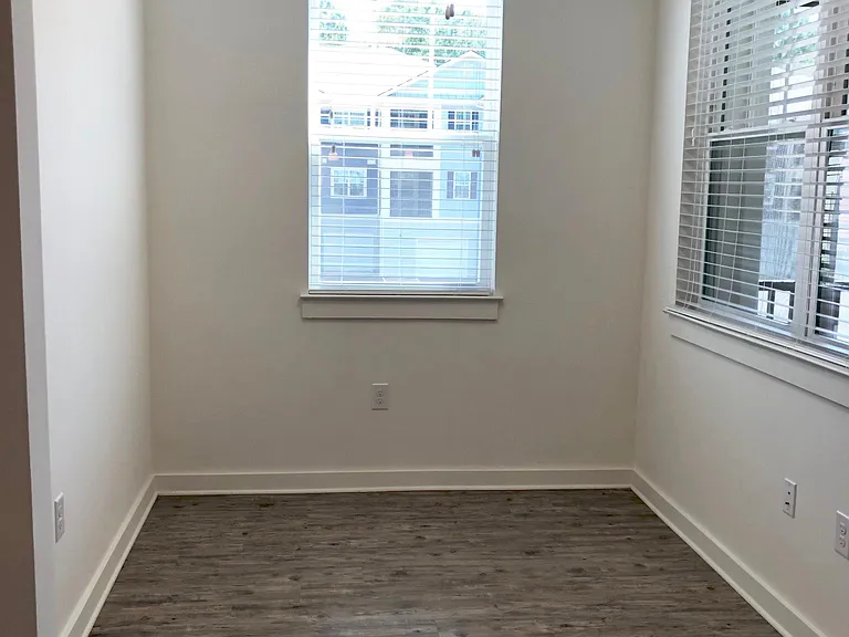 308 Mohegan Ave #7203 — Photo 13