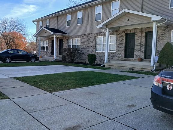 2nd image of 1806 Dainesway