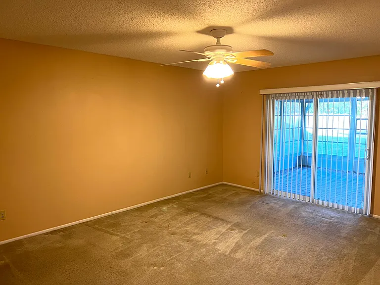 2965 Erskine Dr — Photo 9