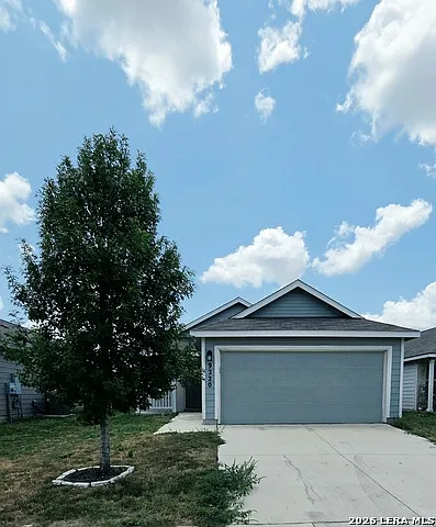 3 bed, 2.0 bath, 1276 sqft, $1,600 — Photo 1