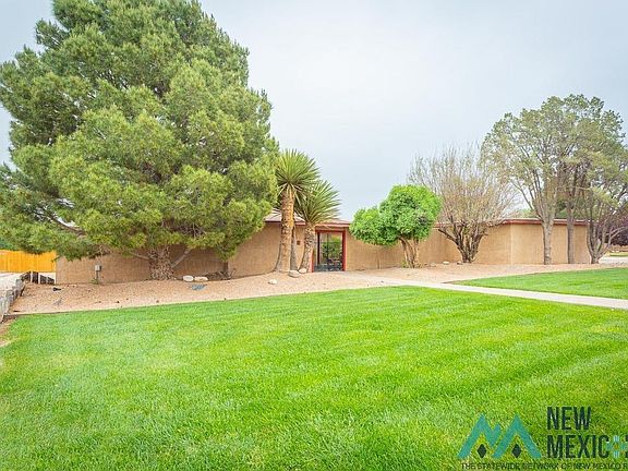 4th image of 301 Tierra Berrenda Dr