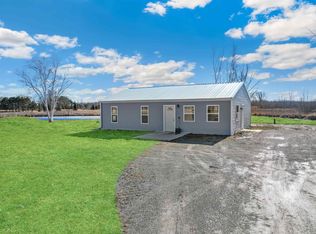4993 Sampson Rd, Abrams, WI 54101