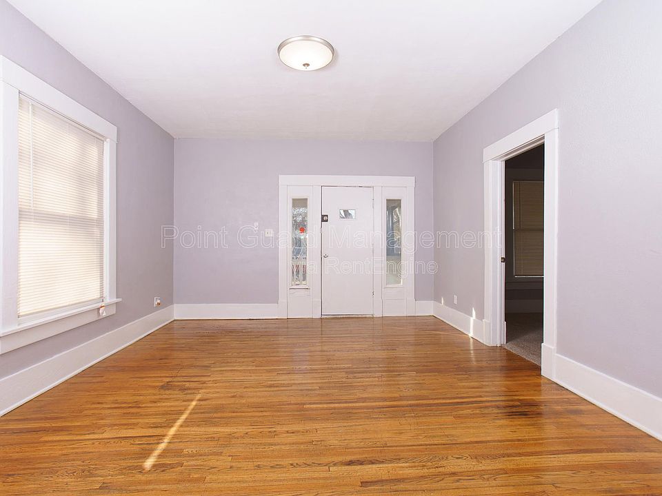 1st image of 1422 S Wichita St