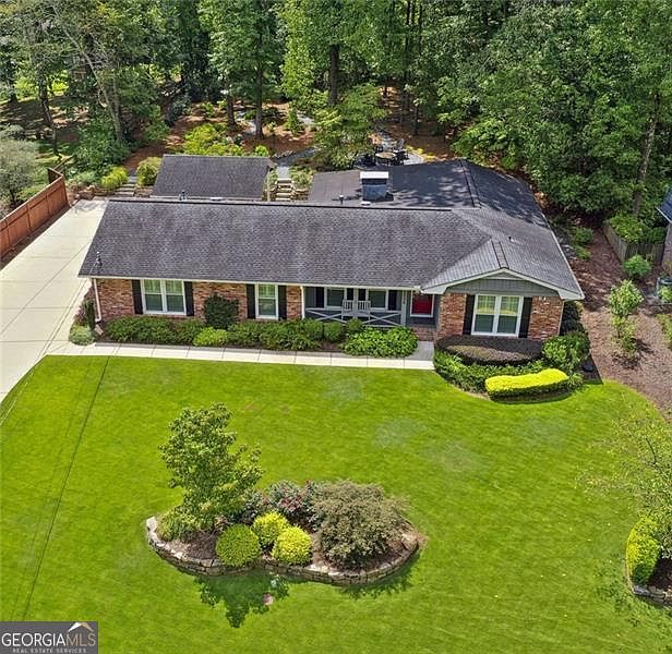 1st image of 4526 Woodland Cir NE