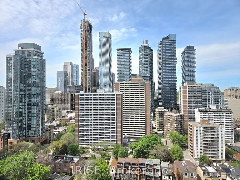50 Wellesley St E #2602 — Photo 10