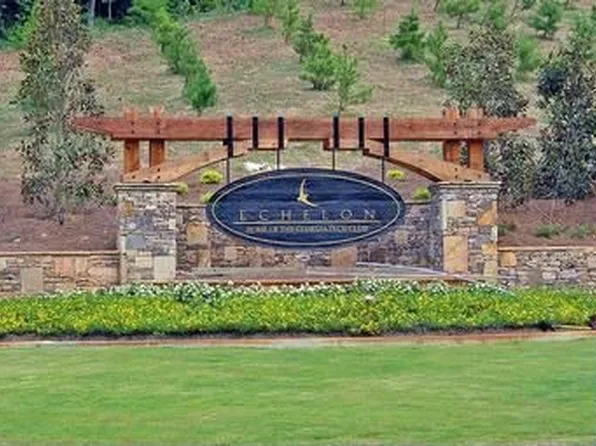 274 Traditions Dr, Alpharetta, GA 30004