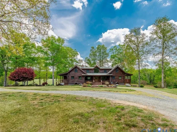 615 Riggs Rd, Louisa, VA 23093