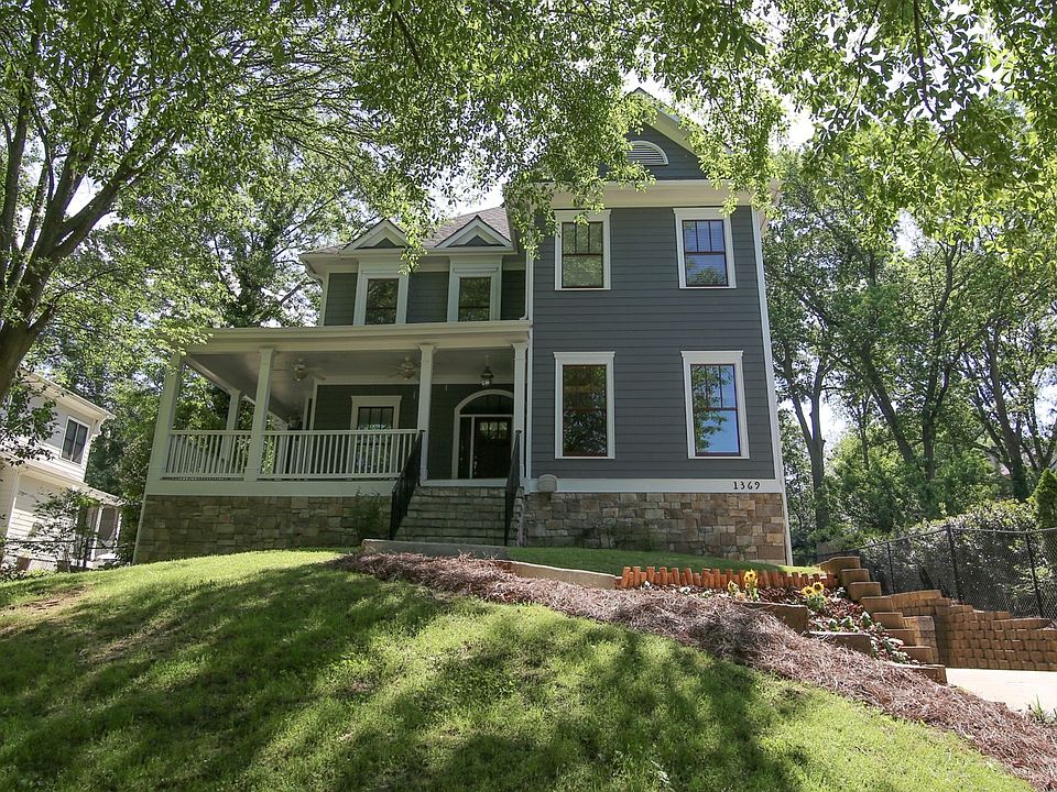 1st image of 1369 Euclid Ave NE