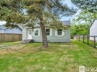 10608 Sheridan Ave S, Tacoma, WA 98444