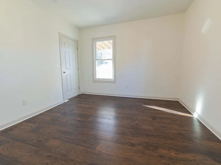 84 Sheffield Ave #2 — Photo 16