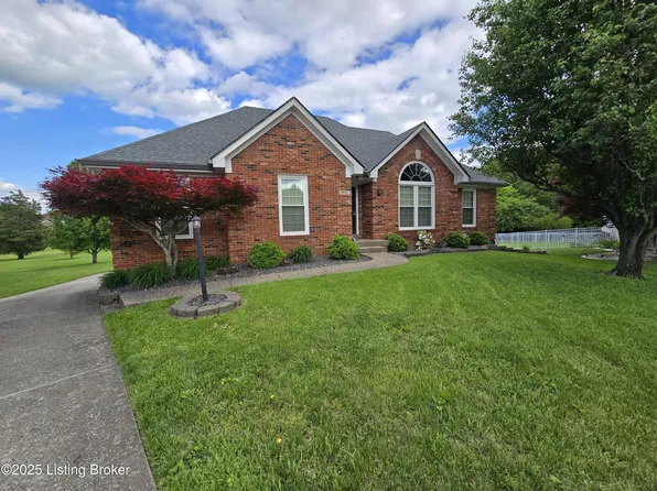 7607 Ledge Pointe Ct, Louisville, KY 40291