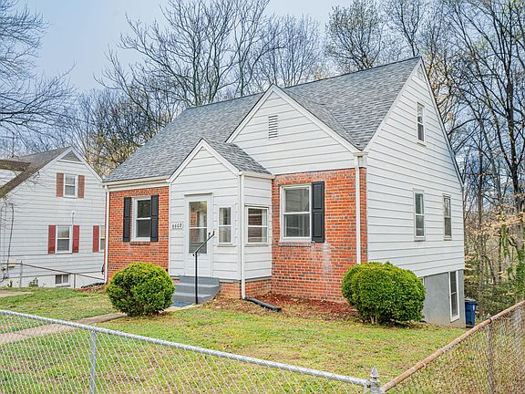 2nd image of 6608 Elmhurst St
