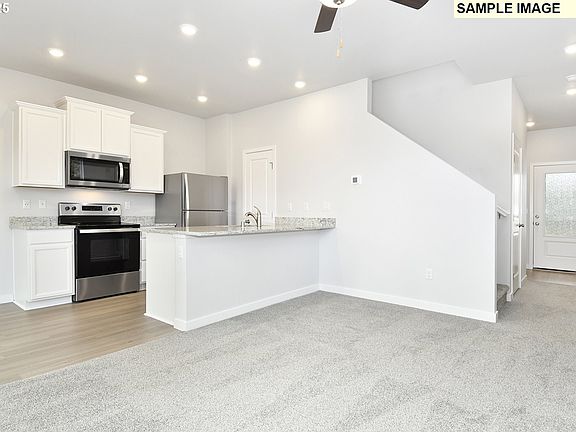 3rd image of 1344 NE Clark Ave