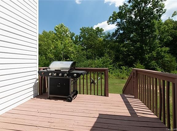 5th image of 1421 Autumn Creek Ct