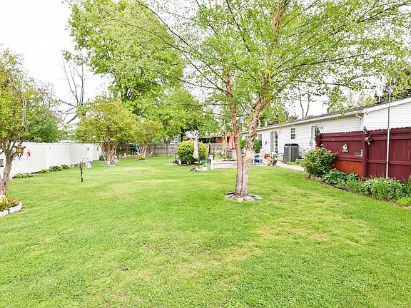 5th image of 5030 Earl Ave