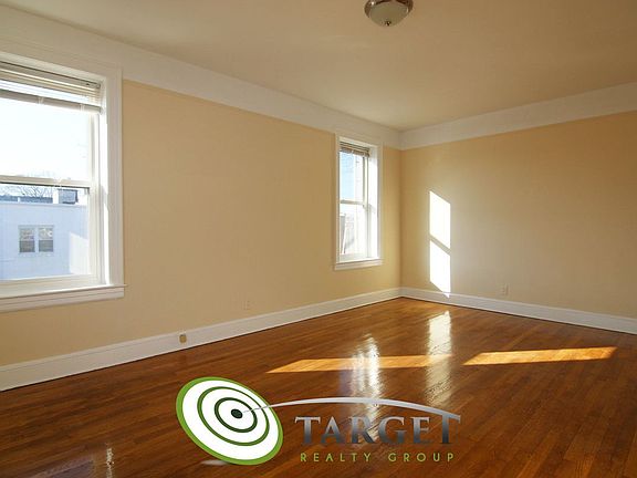 4th image of 7238 73rd St APT 3C