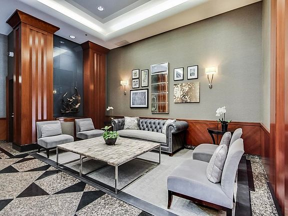 3rd image of 545 N Dearborn St APT 1803