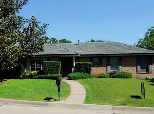 1410 Danish Dr, Grand Prairie, TX 75050