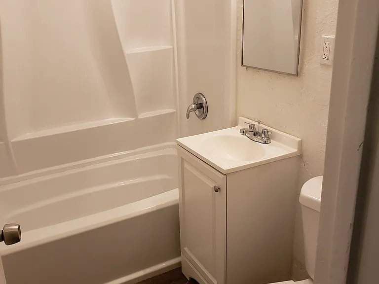 2108 Sunrise Ave #1 — Photo 5