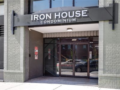 1333 W Broad St #U207, Richmond, VA, 23220