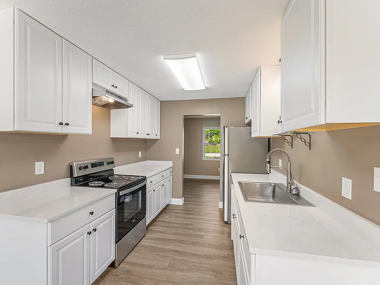 105 Meadowlark Dr — Photo 12