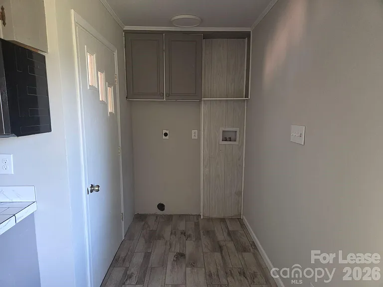 6750 Long Branch Rd — Photo 8