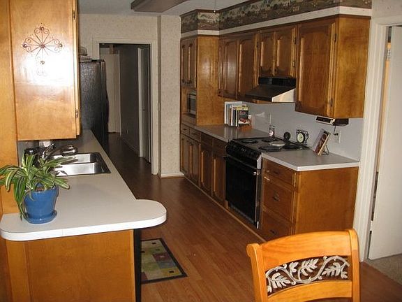 Kitchen area