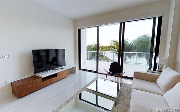 3rd image of 10201 E Bay Harbor Dr APT 201