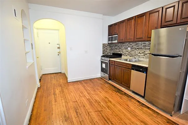Rented by Merit Group & Associates | media 23