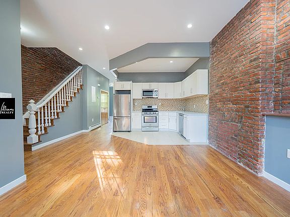 2nd image of 697 Madison St #2